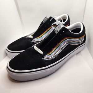 New Vans Old Skool Pride Sneakers Love is Love Men’s Sz 11 inc Rainbow Laces